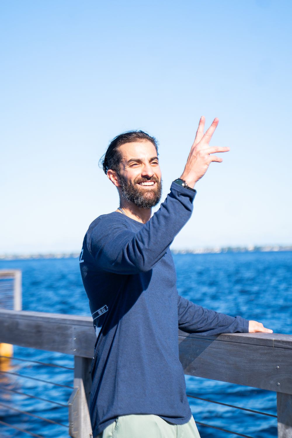 Long Sleeve Worldwide Tee Navy
